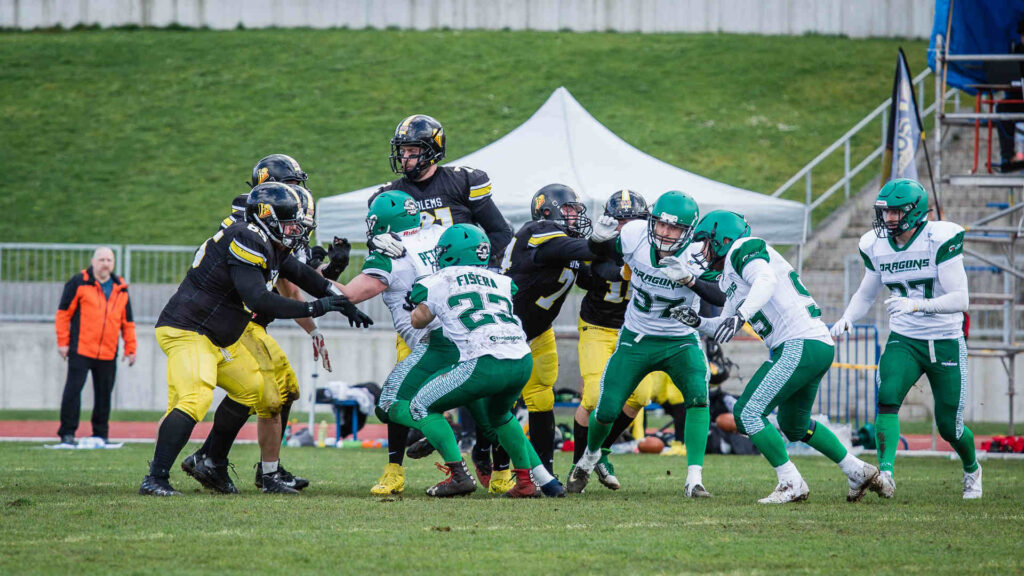 golems-deagons-americky-fotbal-zlin-00055