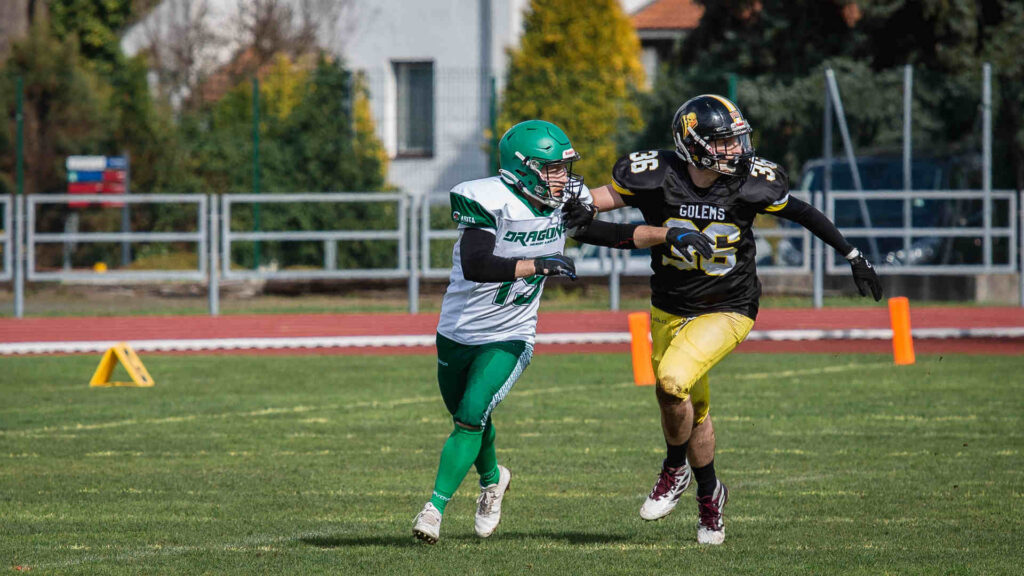golems-deagons-americky-fotbal-zlin-00125