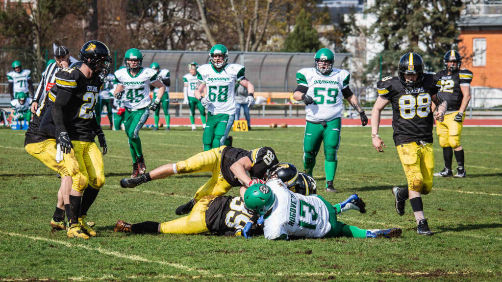 golems-deagons-americky-fotbal-zlin-00132
